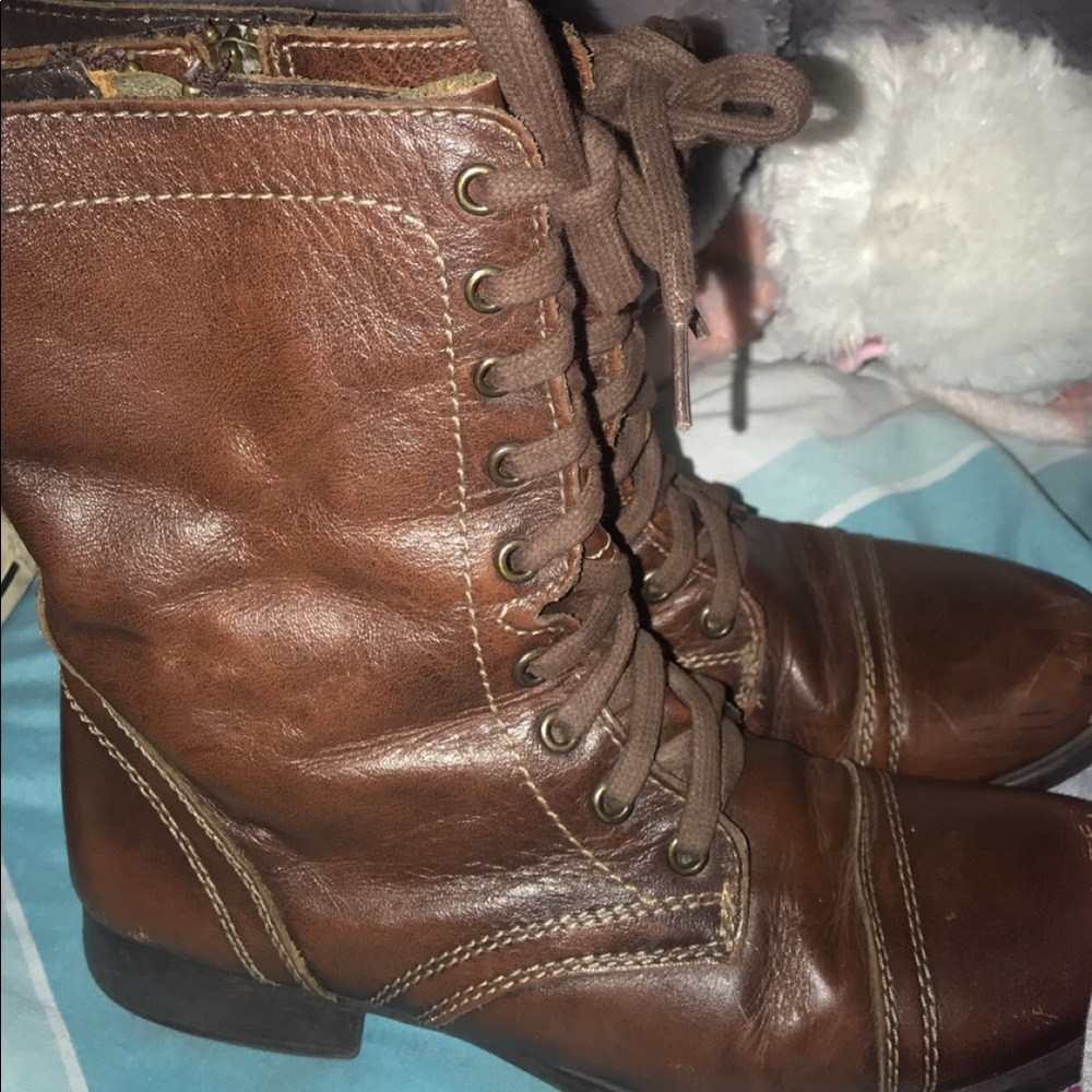 Steve Madden boots .